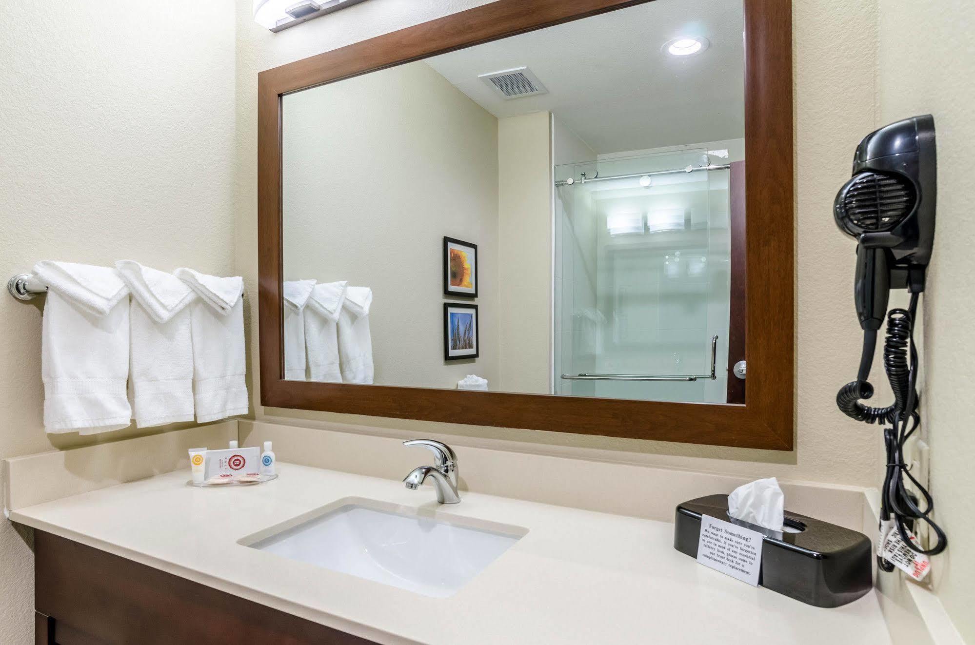 Comfort Inn & Suites Augusta Luaran gambar